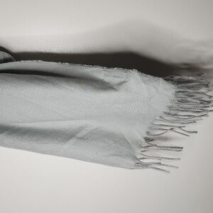 NWT 🧣plain Light Gray Style & Co. Scarf warm and cozy Polyester